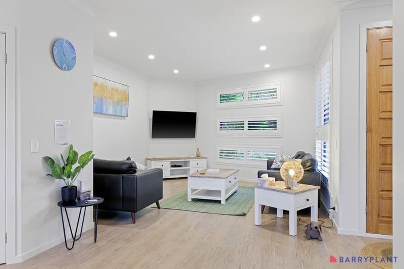 2/27 Chapel Street, Cowes, VIC 3922, Cowes - Thumbnail 4
