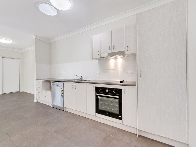 1/38 Rupert Crescent, MORAYFIELD  QLD  4506, Morayfield - Thumbnail 2