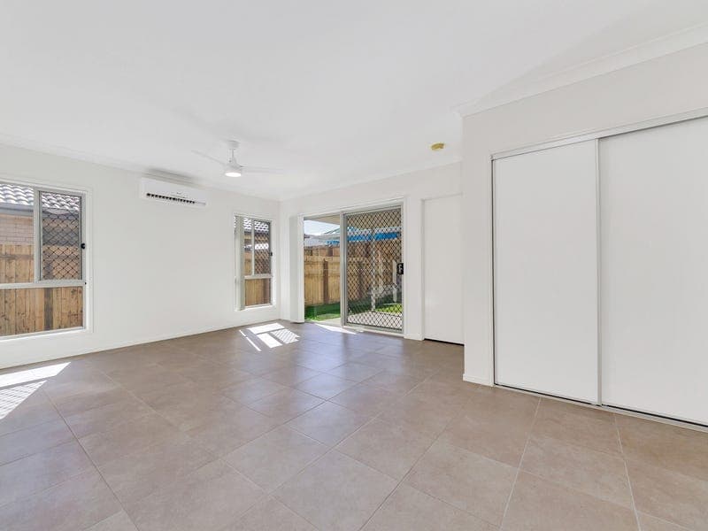 1/38 Rupert Crescent, MORAYFIELD  QLD  4506, Morayfield - Thumbnail 3