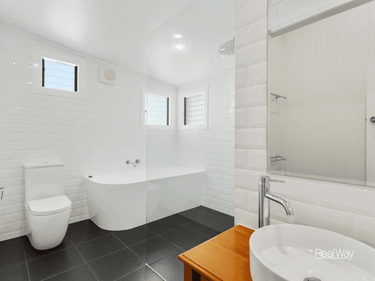 131 Holberton Street, Newtown QLD 4350, Newtown - Thumbnail 3