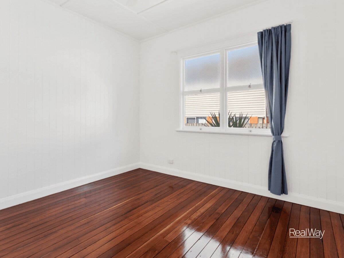 131 Holberton Street, Newtown QLD 4350, Newtown - Thumbnail 6