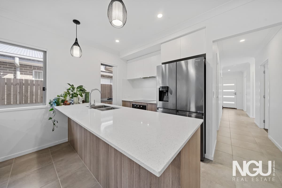 46 Spinel Crescent, Collingwood Park QLD 4301, Collingwood Park - Thumbnail 4