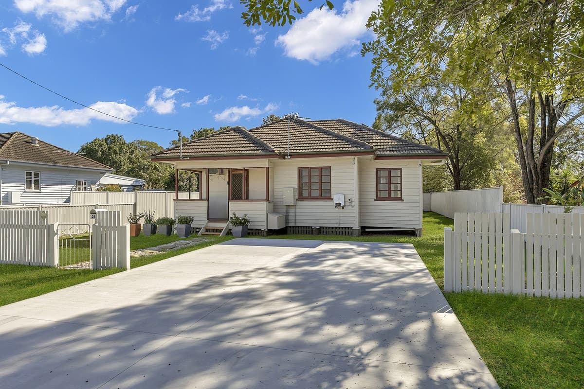 25 Coyne Street, One Mile QLD 4305, One Mile - Thumbnail 2