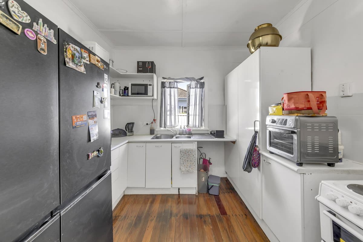 25 Coyne Street, One Mile QLD 4305, One Mile - Thumbnail 6