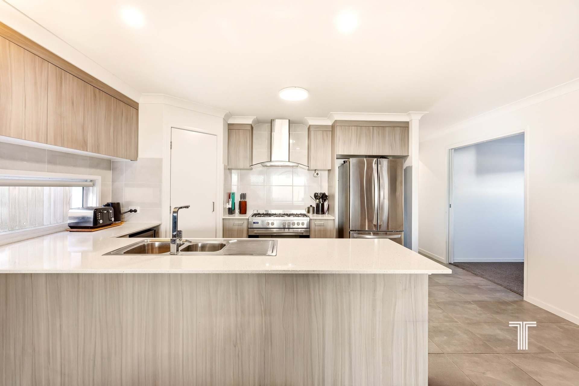 11 Noble Street, Burpengary East, Burpengary East - Thumbnail 3