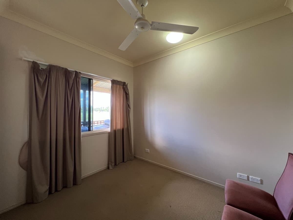 31 Gordon Street, CAPELLA QLD 4723, Capella - Thumbnail 5