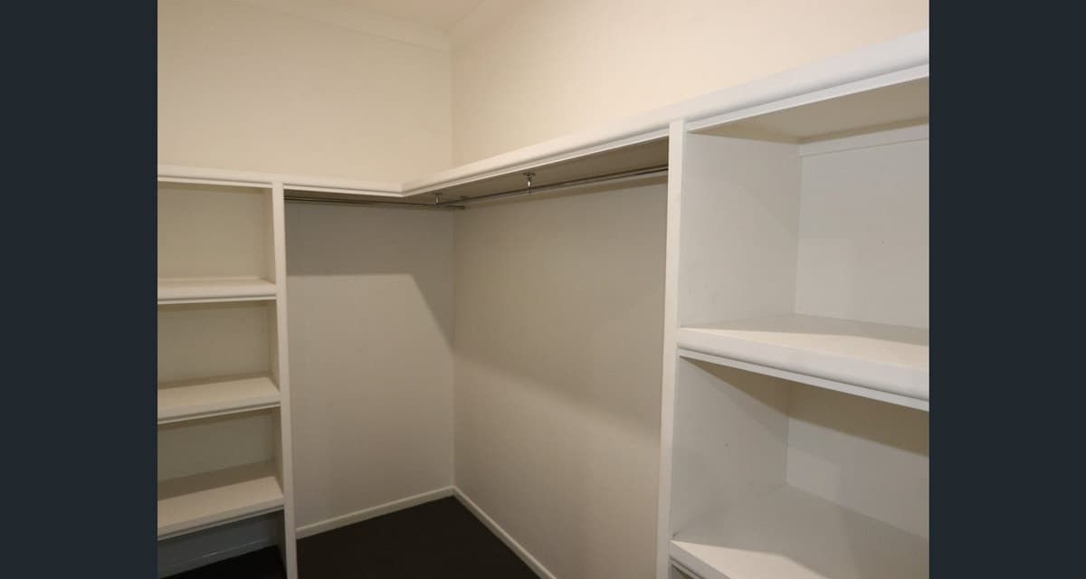 8 Costello Court, Emerald QLD 4720, Emerald - Thumbnail 8