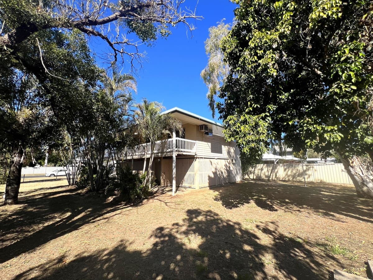 185 Borilla Street, EMERALD QLD 4720, Emerald - Image 1