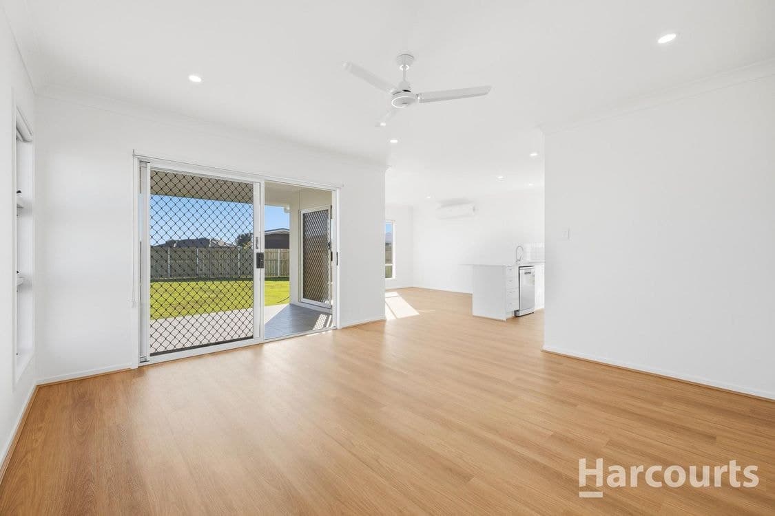 8 Flame Tree Drive, BURRUM HEADS, QLD 4659, Burrum Heads - Thumbnail 7