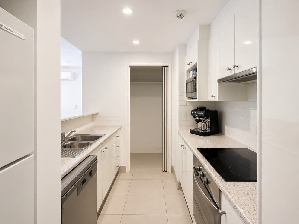 3/10 Goodwin Street, KANGAROO POINT, QLD 4169, Kangaroo Point - Thumbnail 5