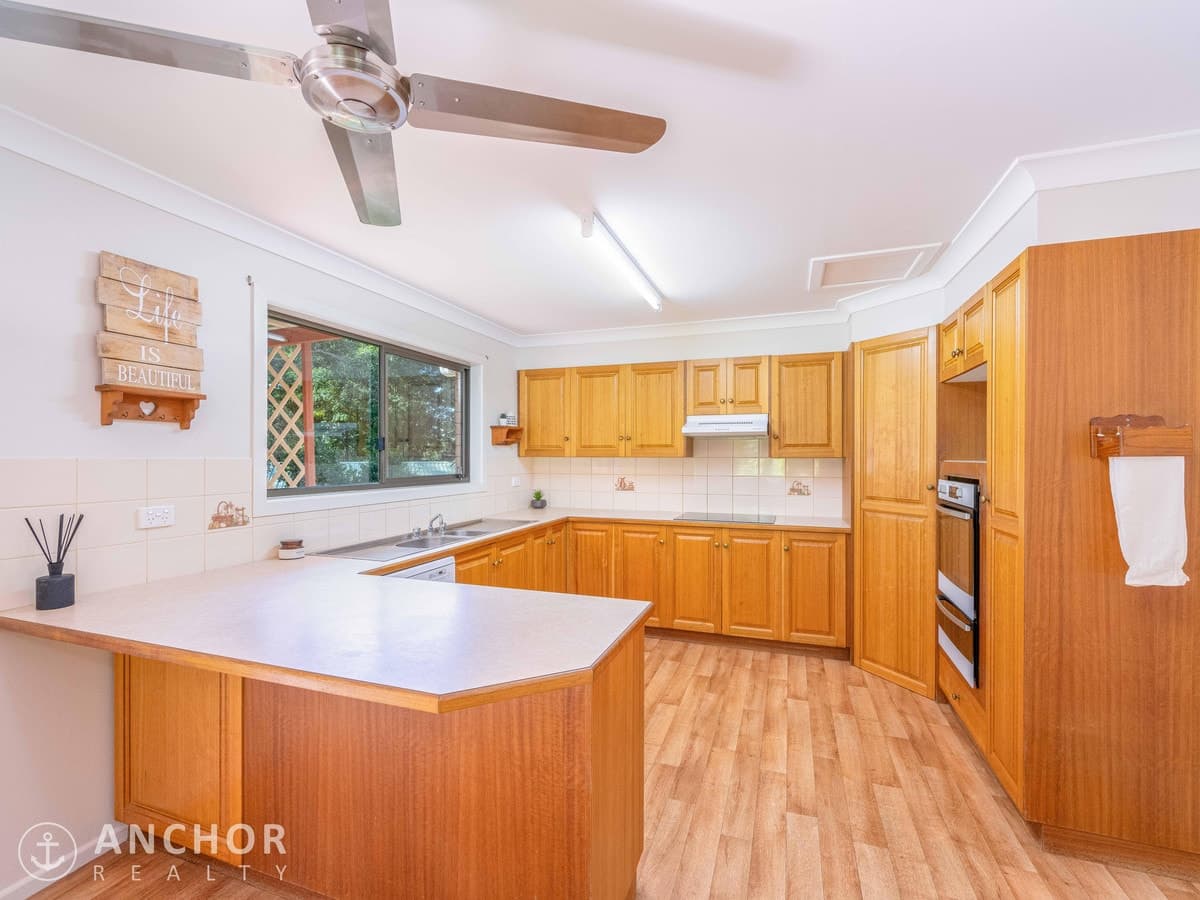 7 Goldstone Crescent, SOUTHSIDE, Southside - Thumbnail 7