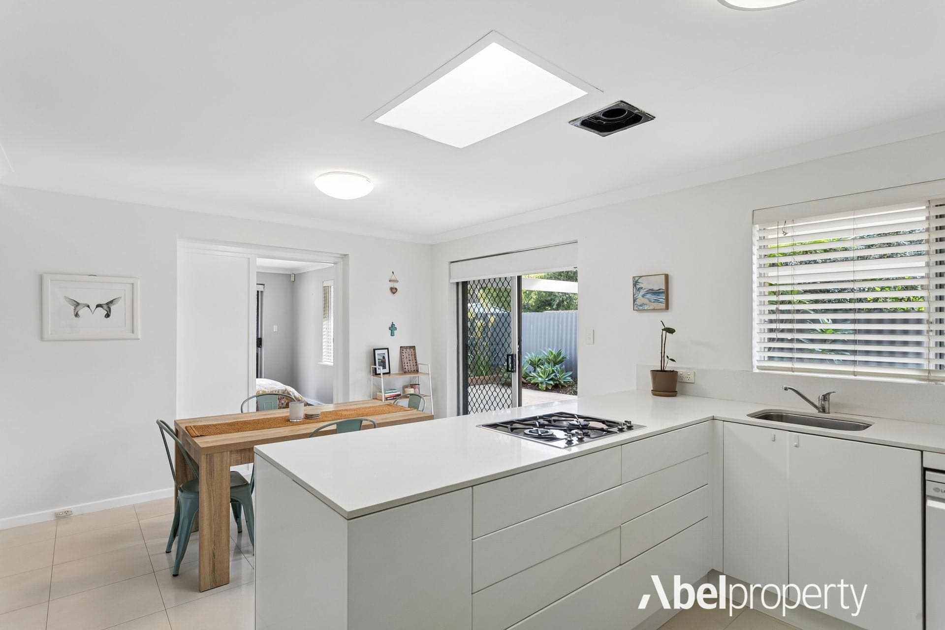42 Aughton Street Bayswater WA, Bayswater - Thumbnail 2