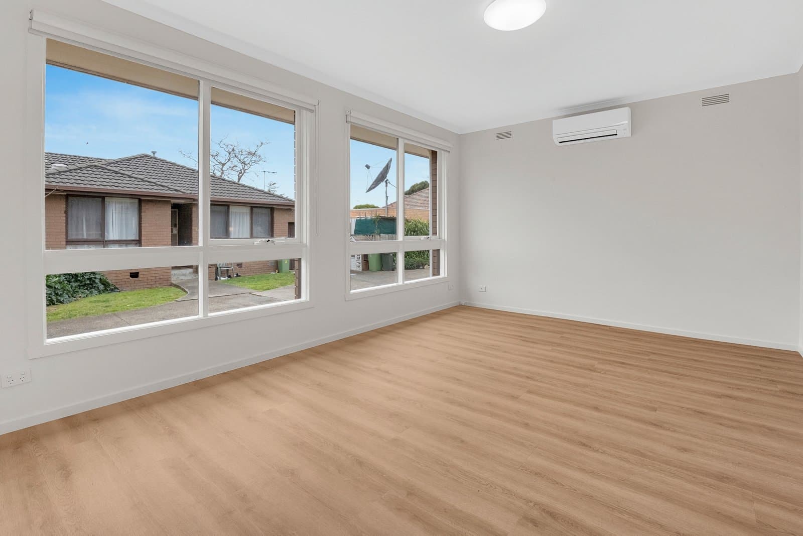 4/77 Pine Street, Reservoir VIC 3073, Reservoir - Thumbnail 5