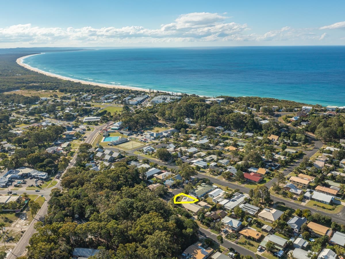 1/1 Rumbalara Avenue, RAINBOW BEACH, Rainbow Beach - Thumbnail 3