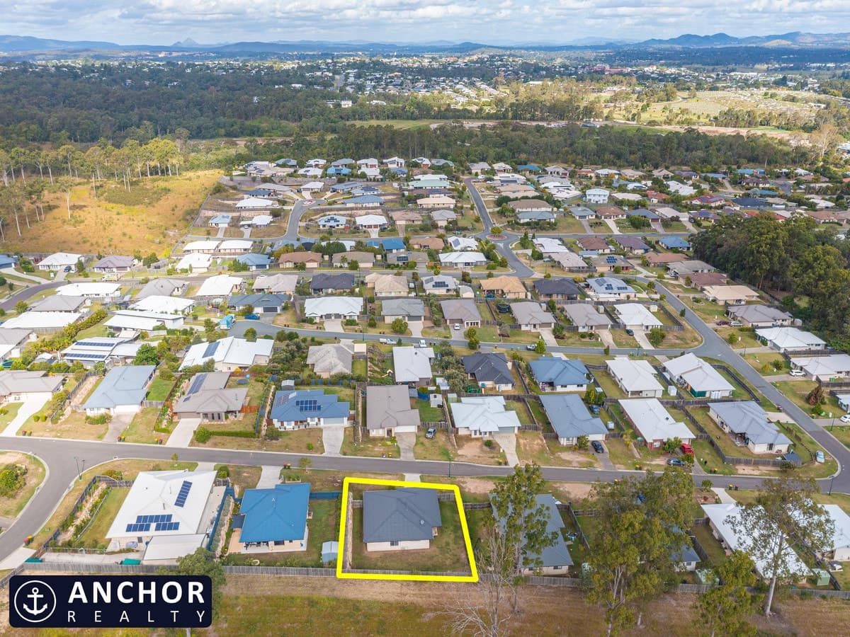 10 Malabar Drive, GYMPIE, Gympie - Thumbnail 2