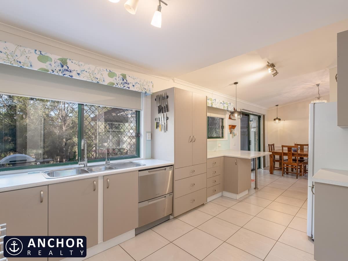 22 Kimberley Avenue, SOUTHSIDE, Southside - Thumbnail 4