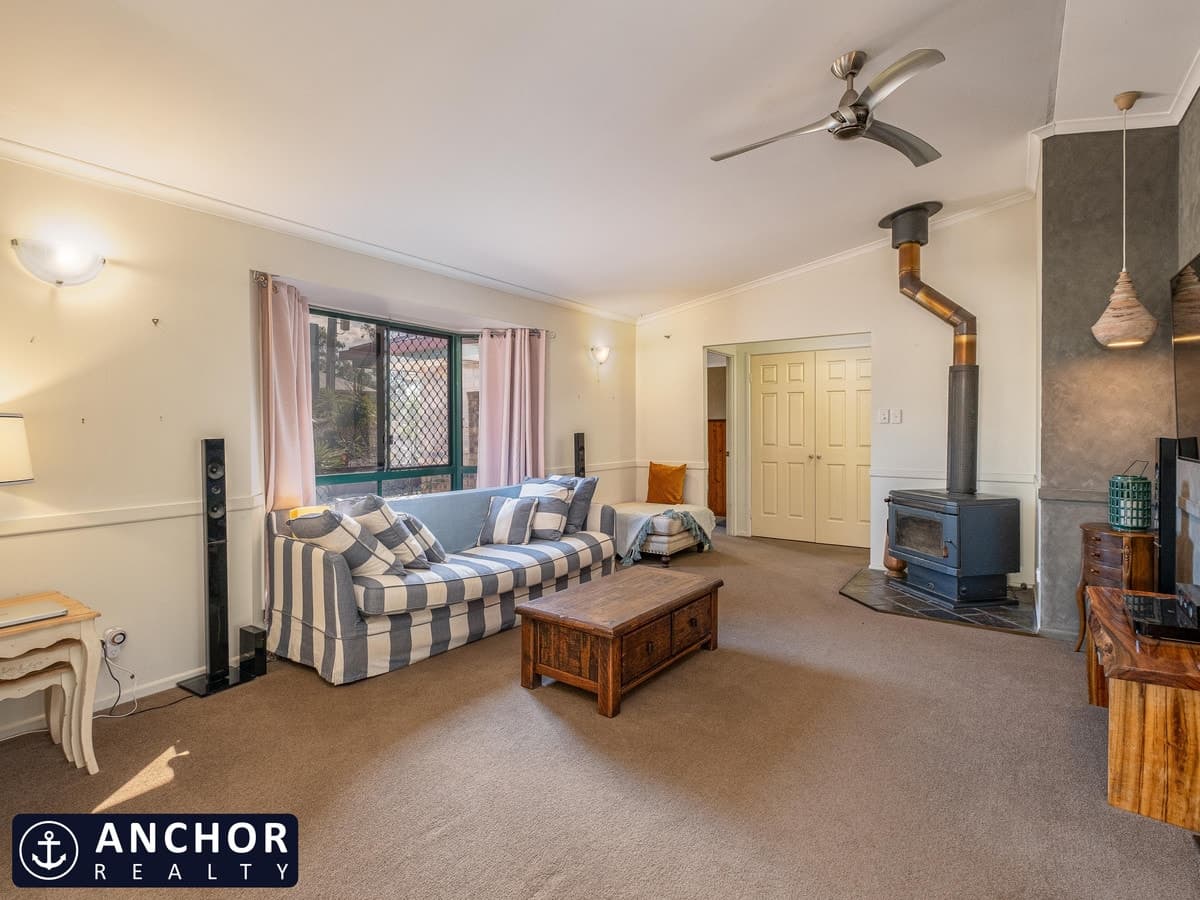 22 Kimberley Avenue, SOUTHSIDE, Southside - Thumbnail 5