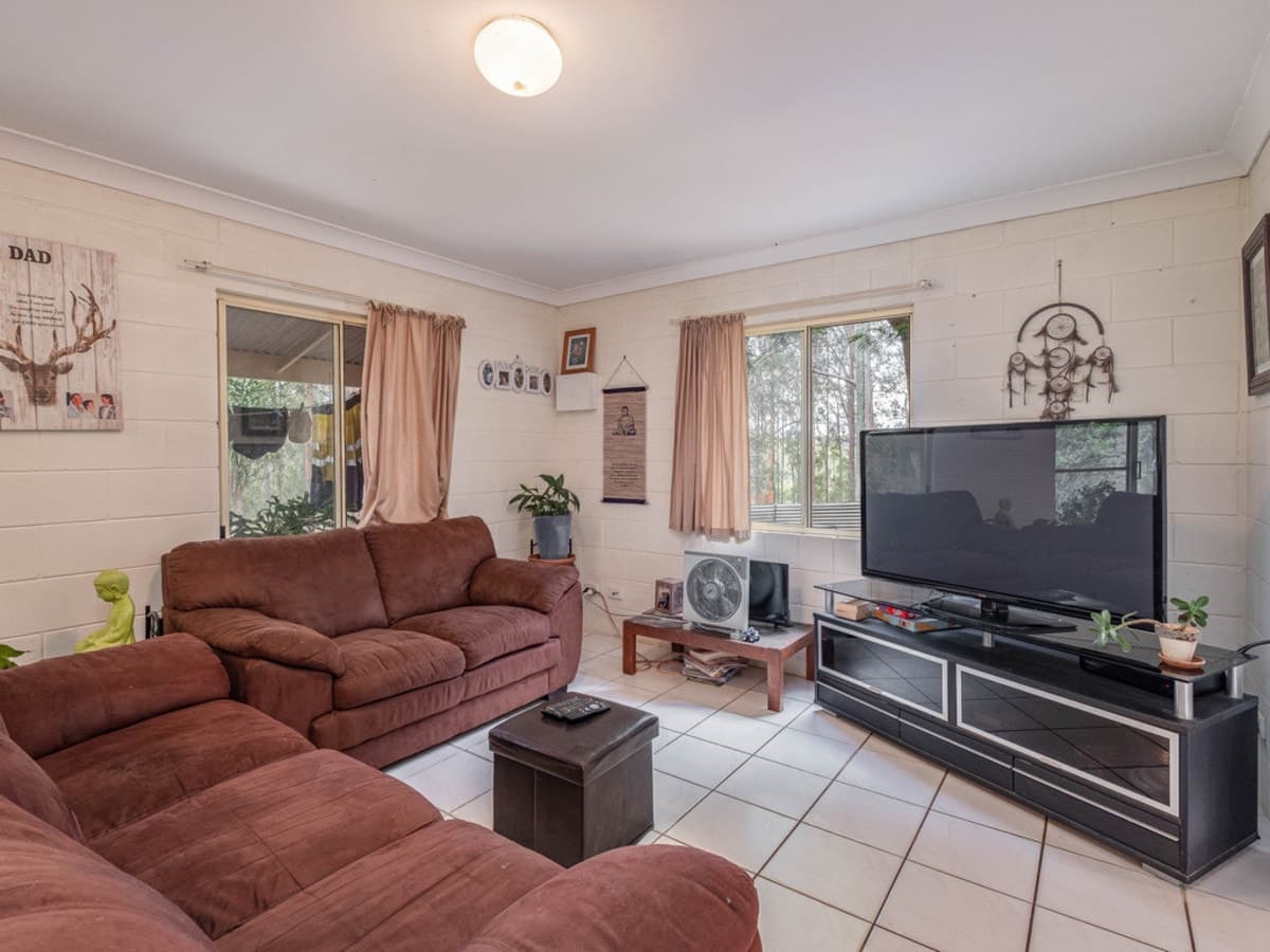 256 Young Road, NORTH DEEP CREEK, North Deep Creek - Thumbnail 7