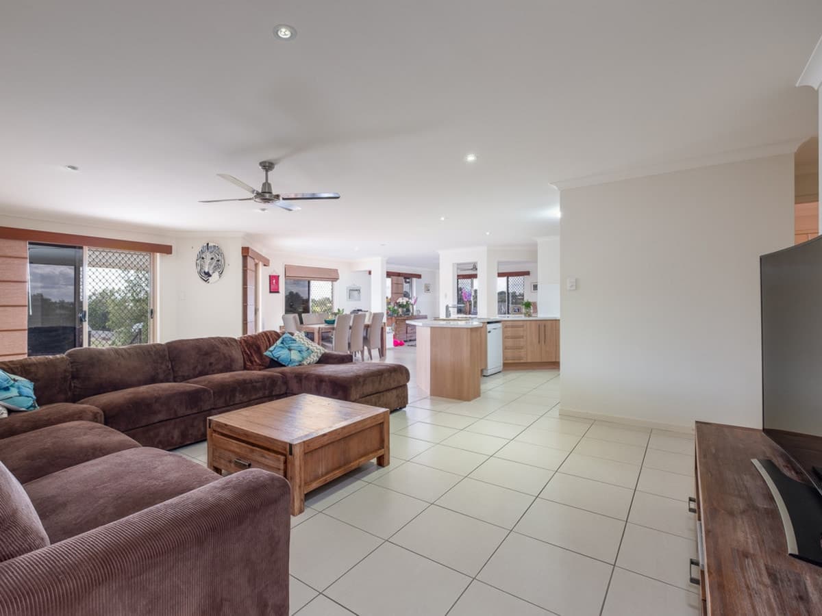 4 Petrie Court, SOUTHSIDE, Southside - Thumbnail 6