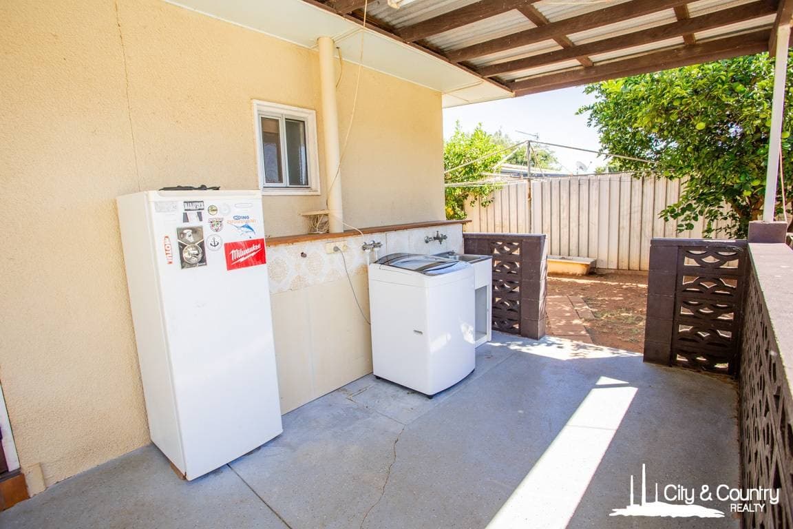 22 Dempsey Street, Mount Isa, Mount Isa - Thumbnail 6