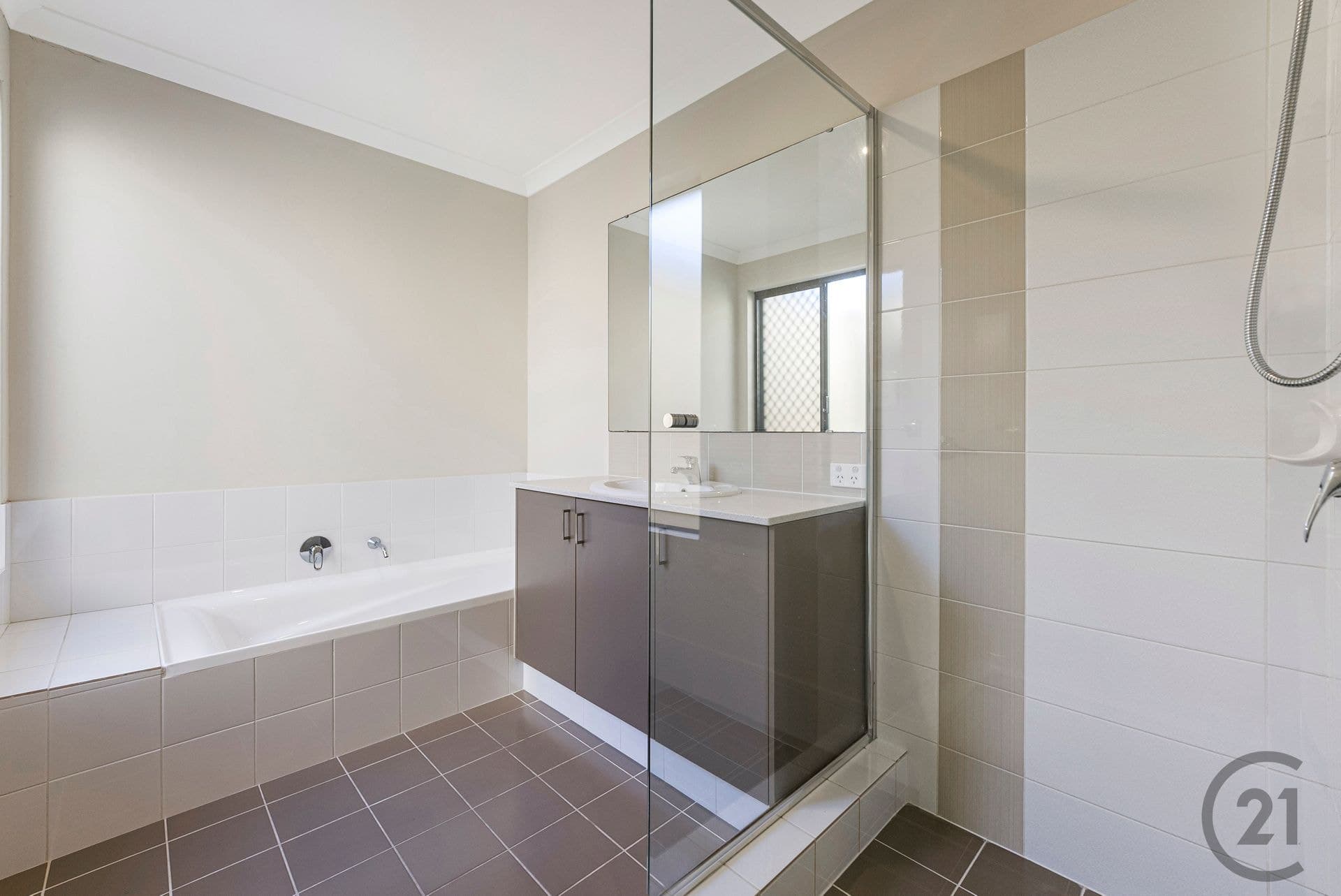 11 Tamarind Lane, Halls Head, WA, 6210, Halls Head - Thumbnail 7