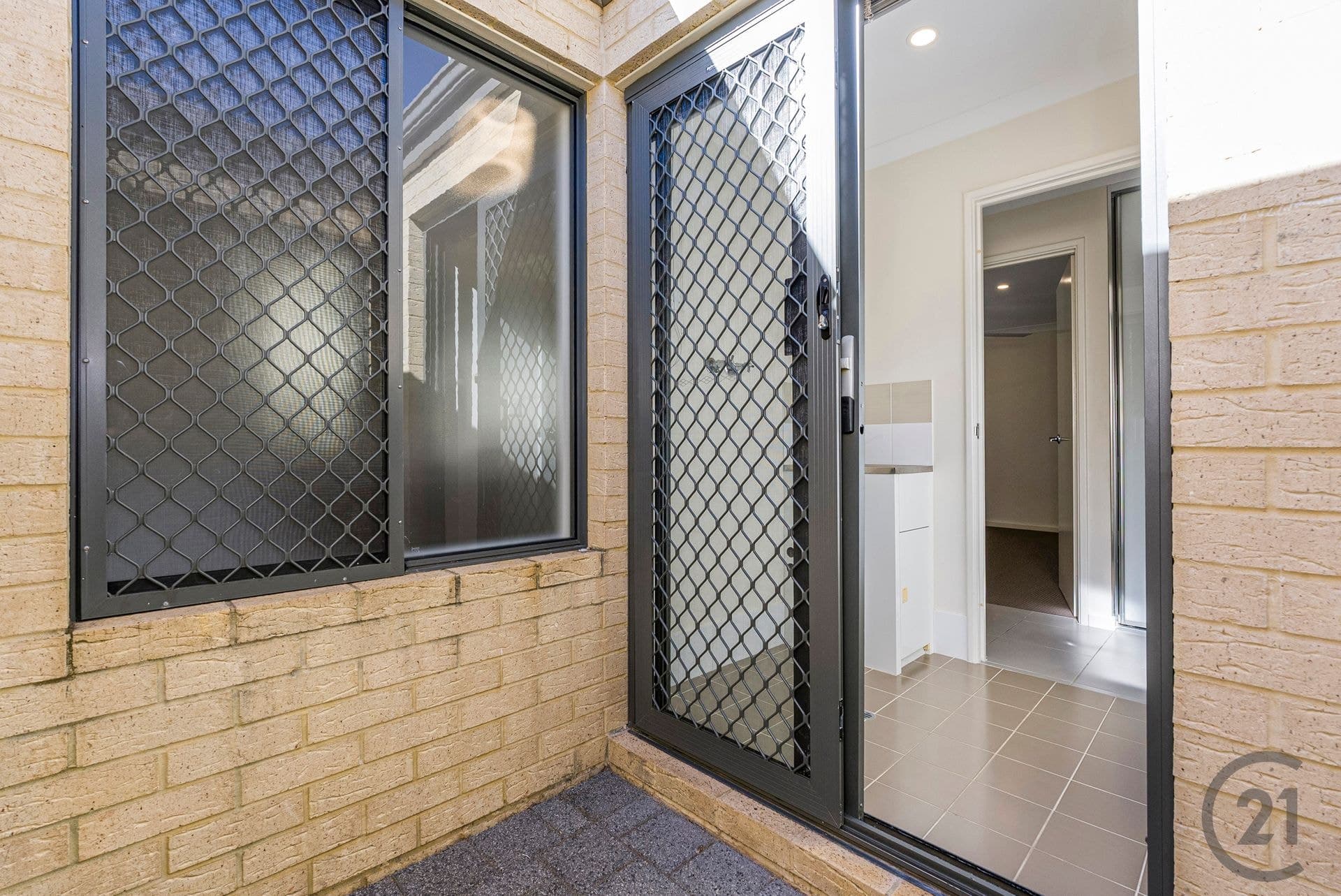 11 Tamarind Lane, Halls Head, WA, 6210, Halls Head - Thumbnail 8