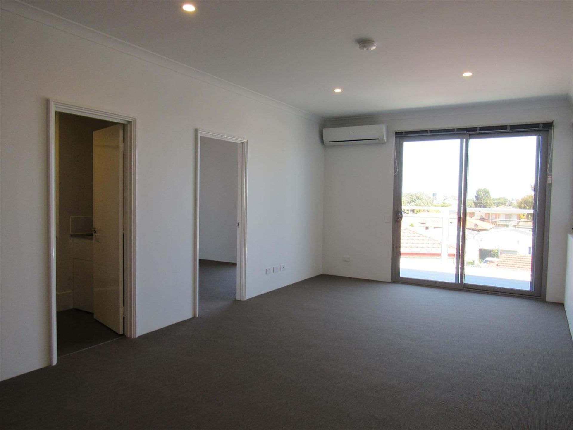 17/102 Kent Street, Rockingham, WA, 6168, Rockingham - Thumbnail 5
