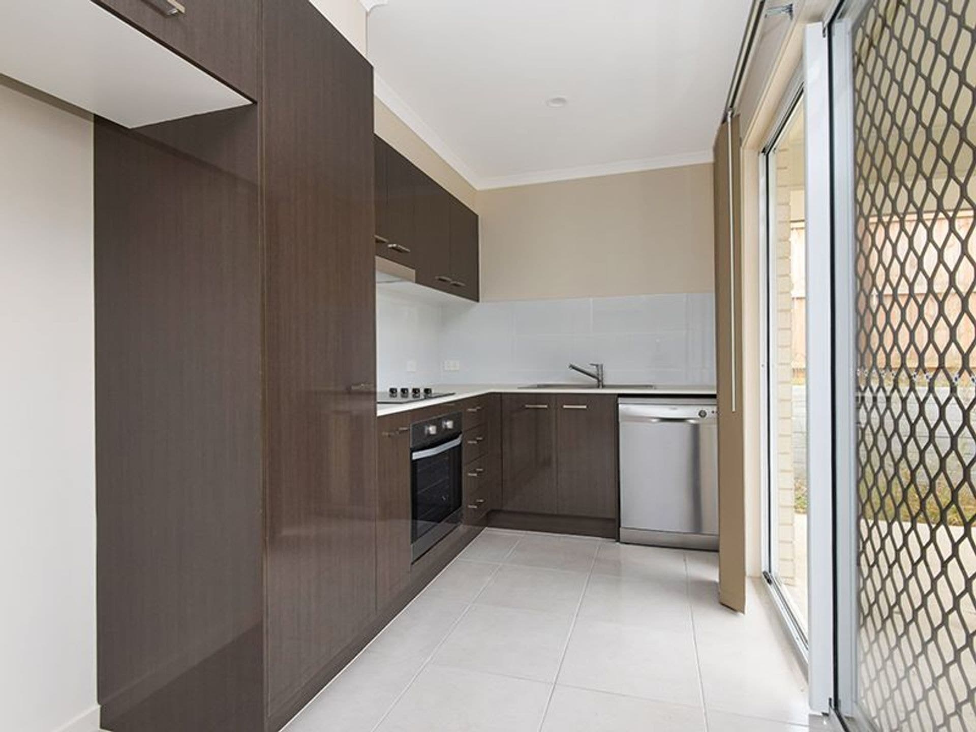 2/20 Gains Place, Glenvale, QLD, 4350, Glenvale - Thumbnail 2