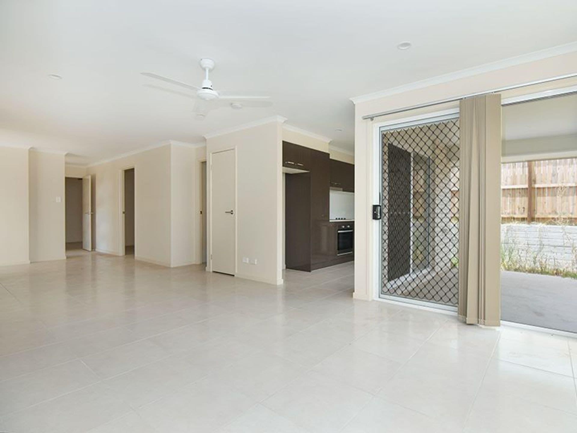2/20 Gains Place, Glenvale, QLD, 4350, Glenvale - Thumbnail 3