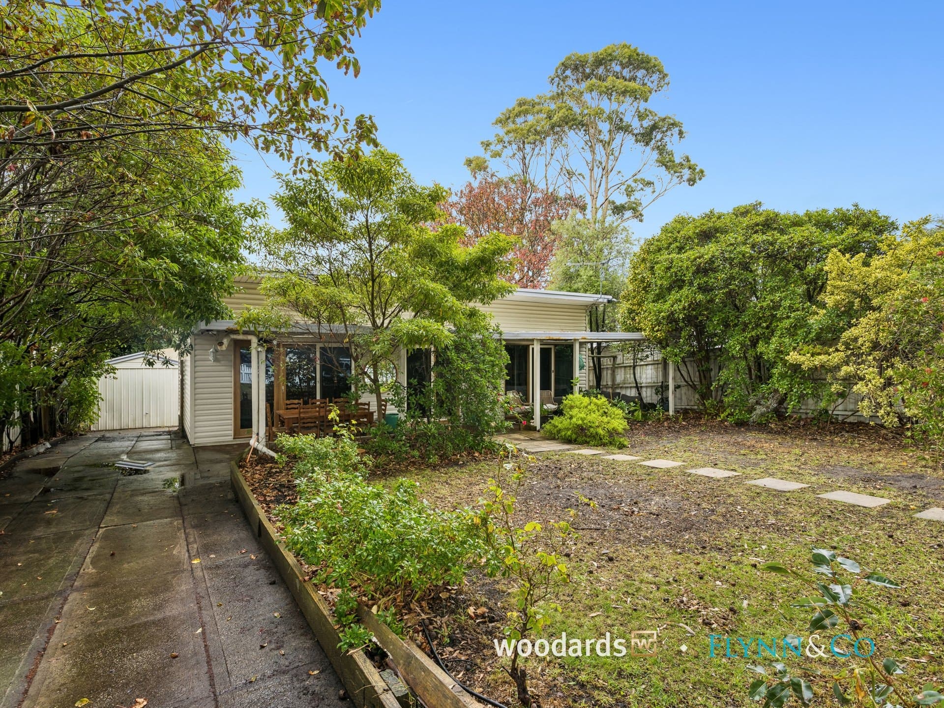 17 Overlea Avenue, Rosebud - Image 1