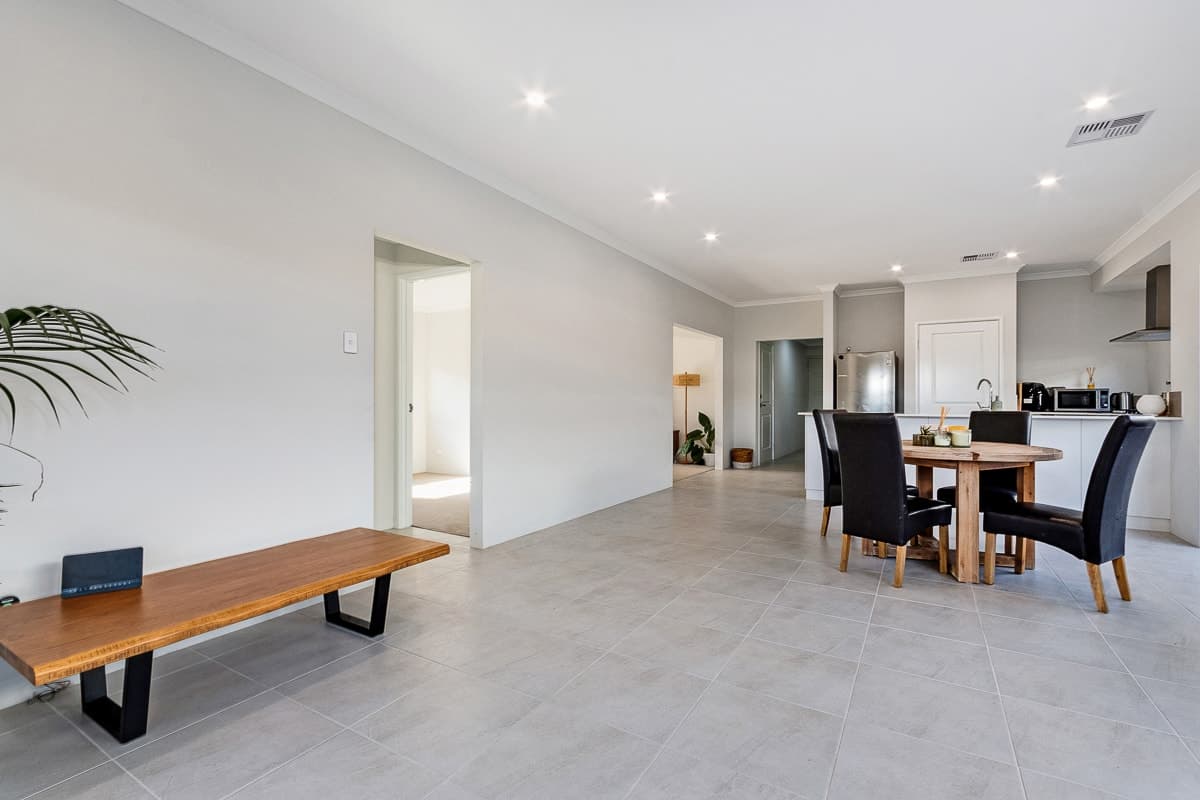 7 Starling Road, EGLINTON WA 6034, Eglinton - Thumbnail 4