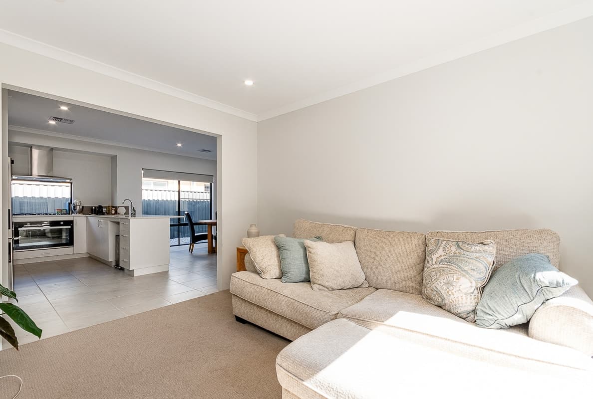 7 Starling Road, EGLINTON WA 6034, Eglinton - Thumbnail 7
