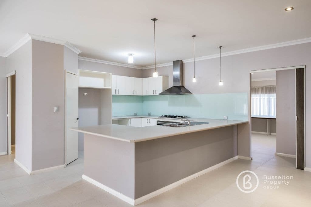42 Marseilles Drive, Yalyalup WA 6280, Yalyalup - Thumbnail 8