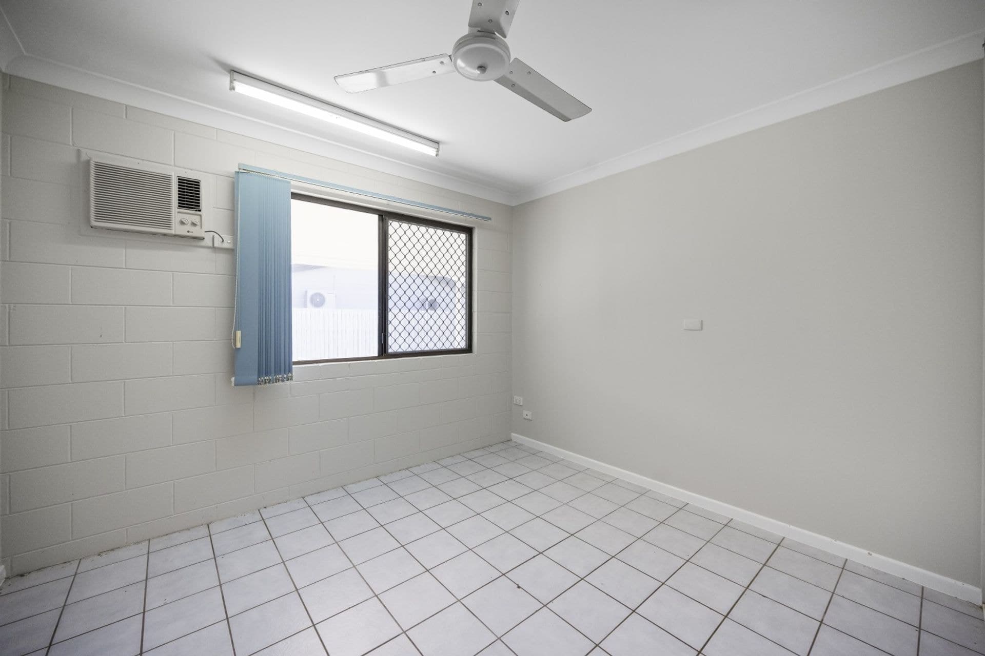 1499 Riverway Drive, Kelso, QLD, 4815, Kelso - Thumbnail 5