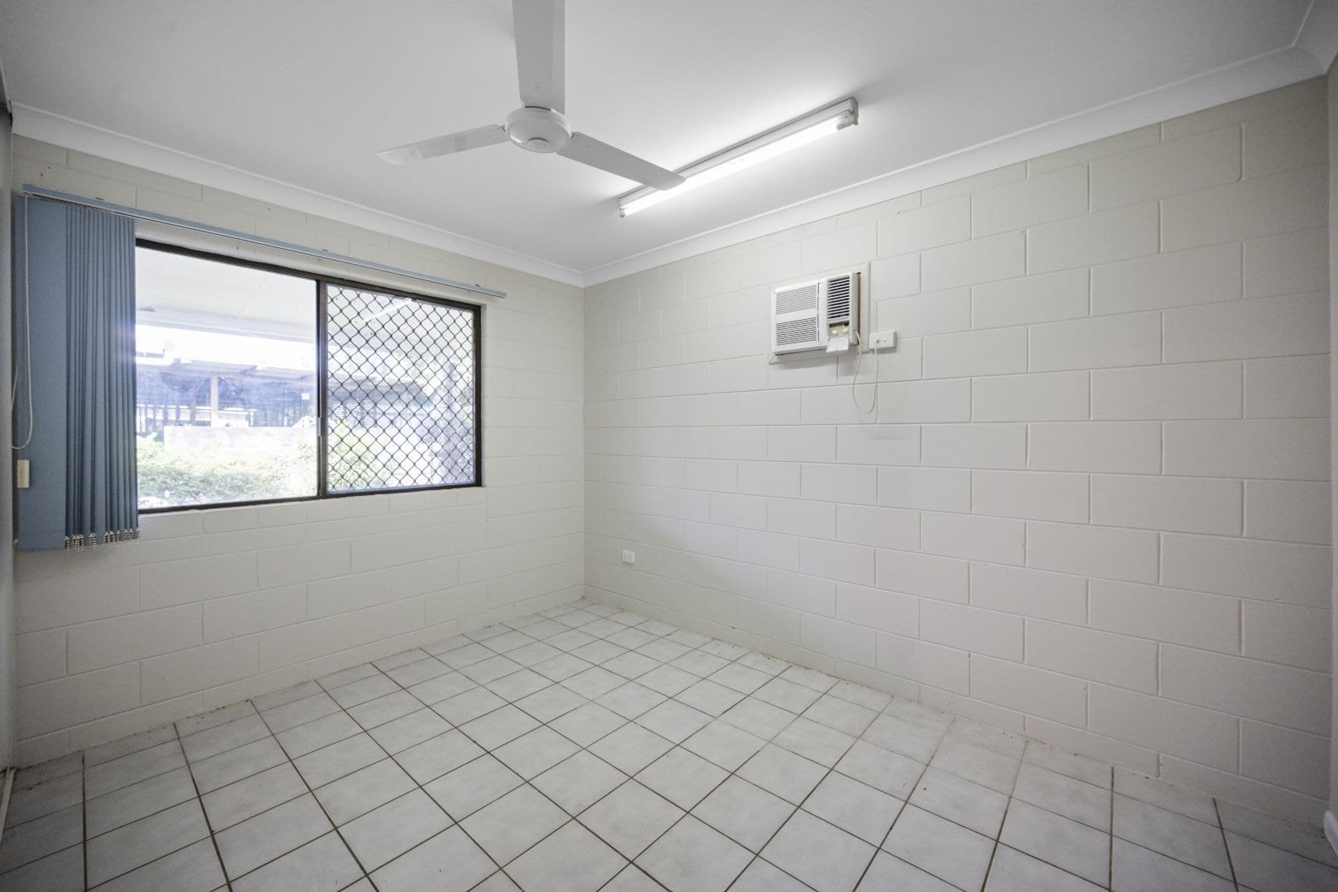 1499 Riverway Drive, Kelso, QLD, 4815, Kelso - Thumbnail 6