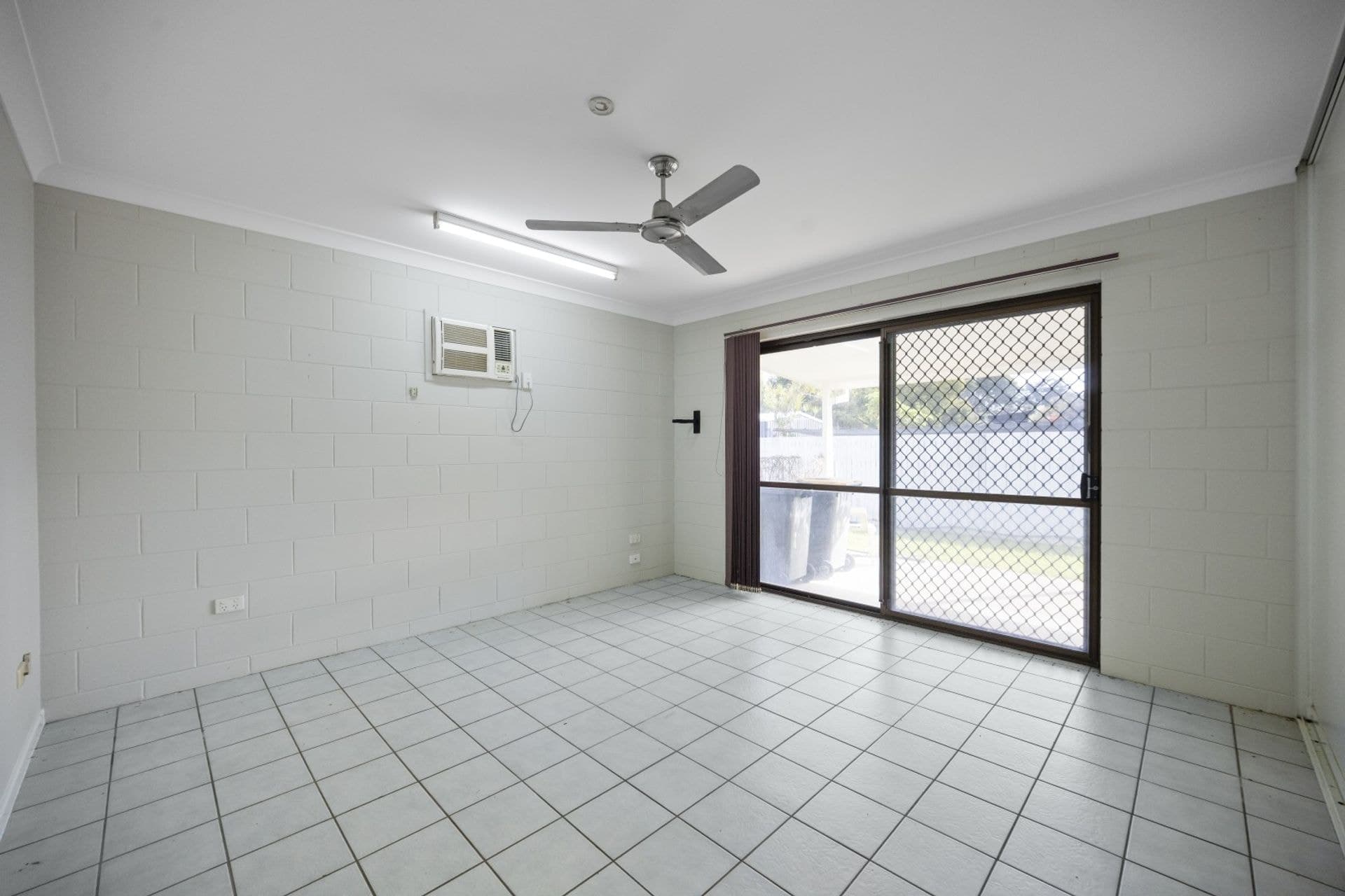 1499 Riverway Drive, Kelso, QLD, 4815, Kelso - Thumbnail 7