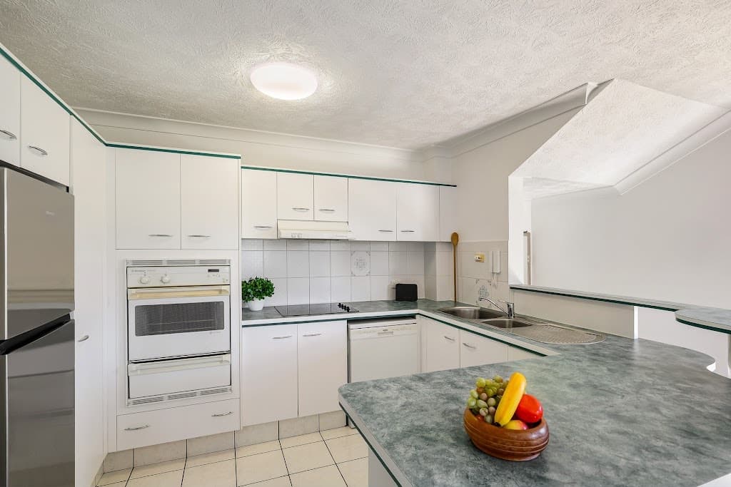 10/15 South Street, Coolangatta, QLD, 4225, Coolangatta - Thumbnail 6