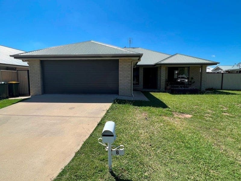 8 Lewis St, Chinchilla QLD 4413, Chinchilla - Image 1