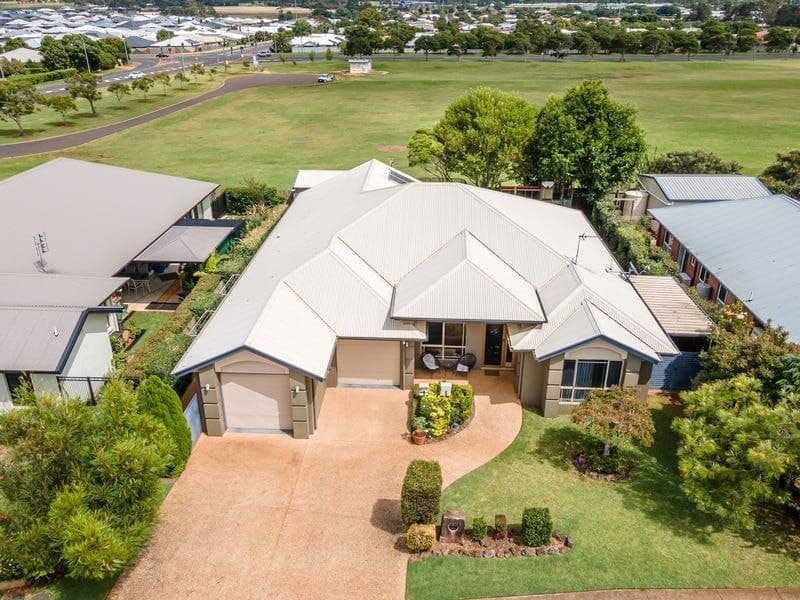 17 Ridgewood Drive, Kearneys Spring QLD 4350, Kearneys Spring - Image 1