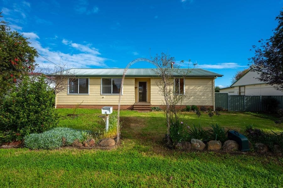 8 Third Street, Mudgee NSW 2850, Mudgee - Image 1