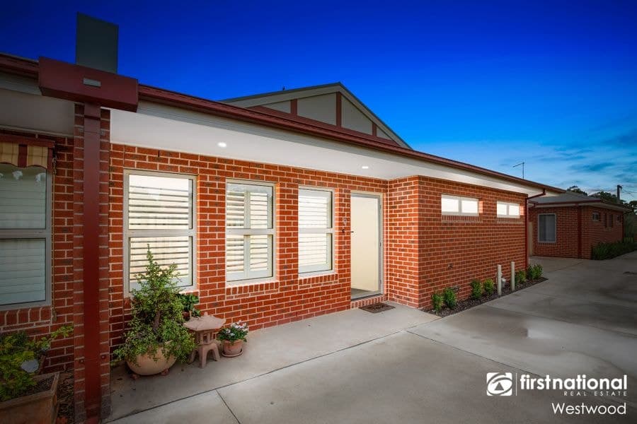2/28 Parker Street, Werribee VIC 3030, Werribee - Image 1