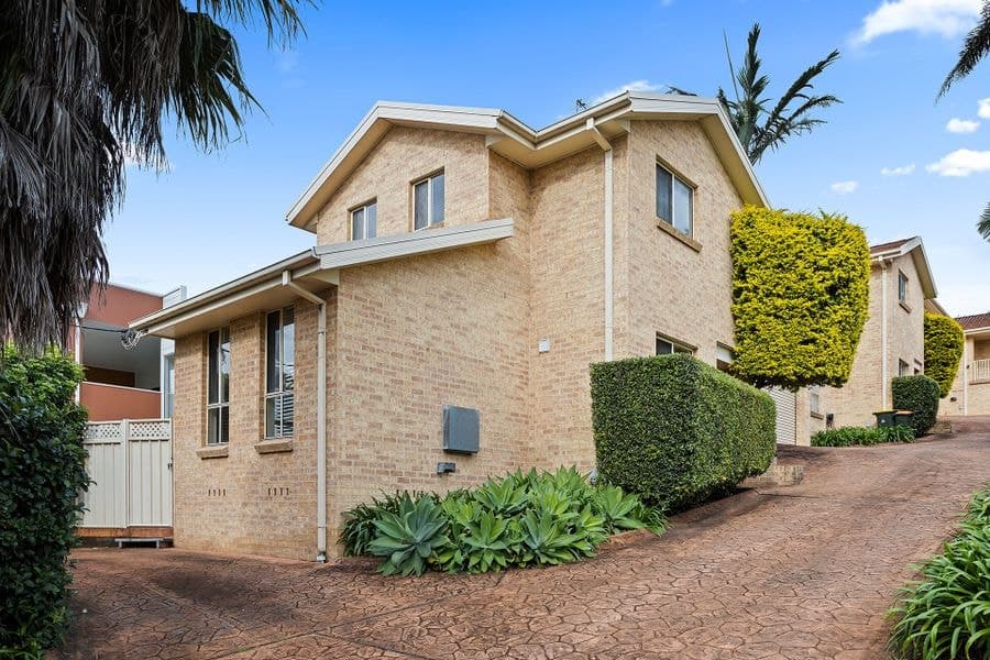 1/46 Central Road, Unanderra NSW 2526, Unanderra - Image 1