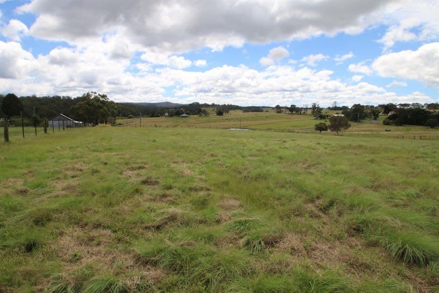 8 Sommerlads Road, Tenterfield NSW 2372, Tenterfield - Image 1
