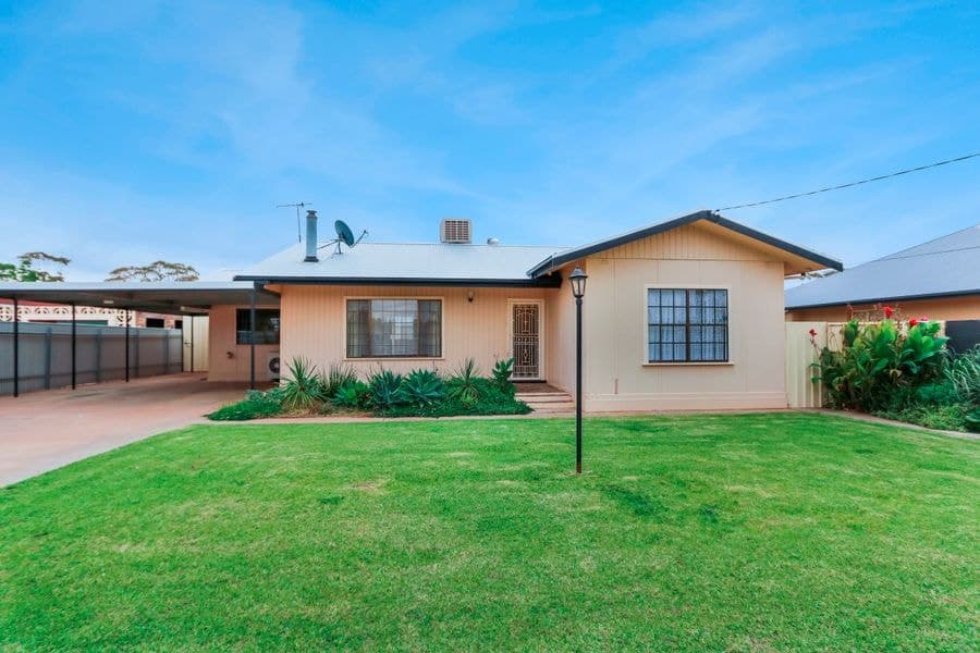 638 McGowen Street, Broken Hill NSW 2880, Broken Hill - Image 1