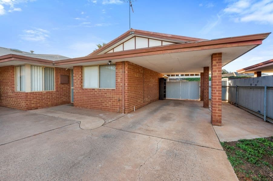 2/15 Joyce Drive, Boulder WA 6432, Boulder - Image 1