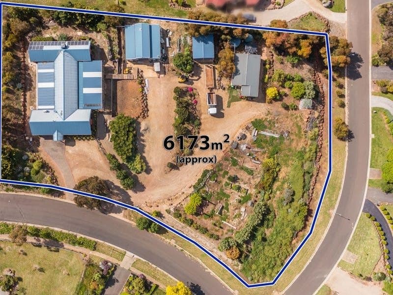 32 Manning Boulevard, Darley VIC 3340, Darley - Image 1