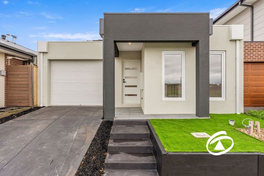 9 Grattan Street, Clyde VIC 3978, Clyde - Image 1