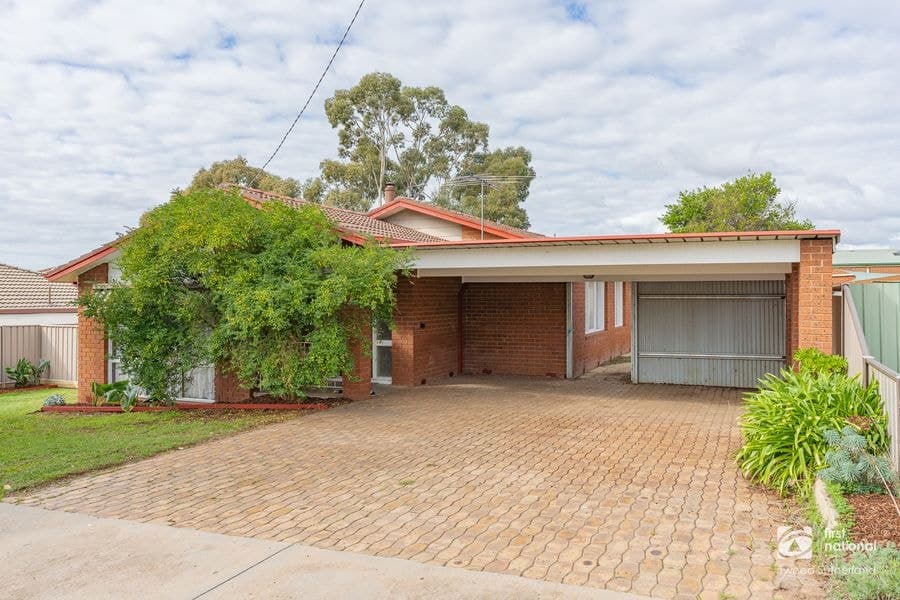 17 Mockridge Drive, Kangaroo Flat VIC 3555, Kangaroo Flat - Image 1