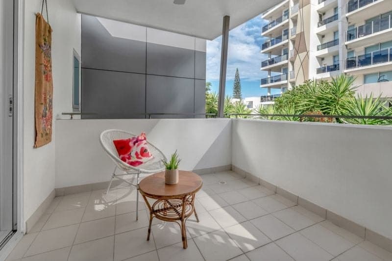 2/56 Stanhill Drive, Chevron Island - Thumbnail 6