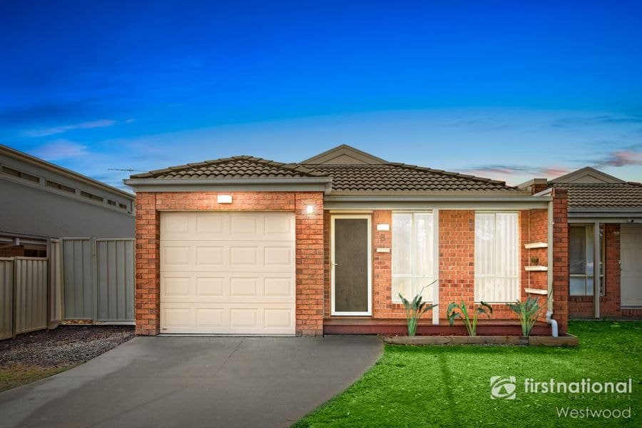 8 Amethyst Place, Werribee VIC 3030, Werribee - Image 1